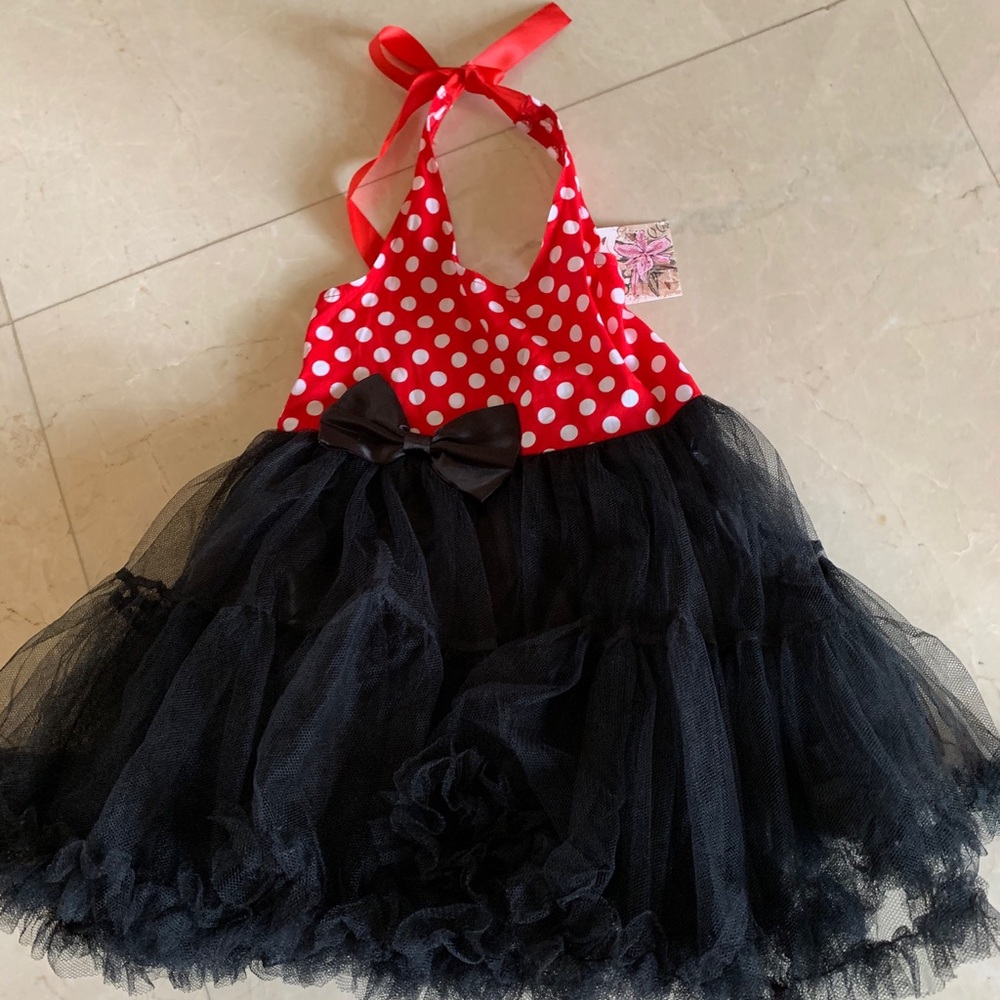 Minnie halter dress NWT